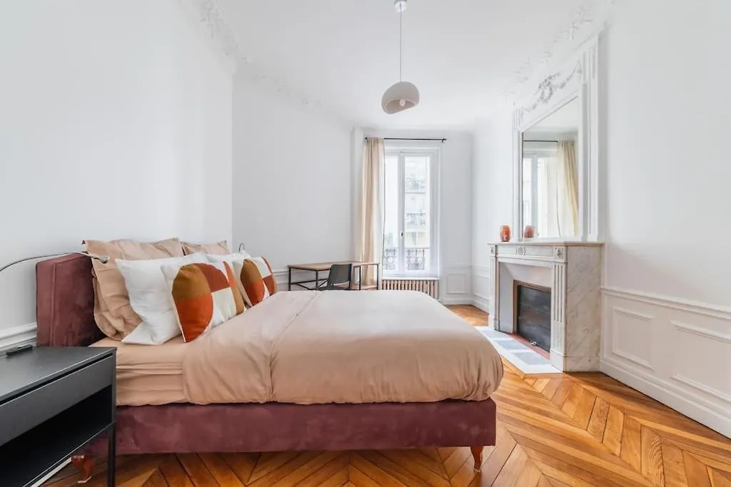 Haussmannian Apartment, Near Champs-Elysees Paris France